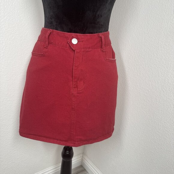 Red Denim Mini Skirt Womens S‎ Cotton Blend Stretch Casual - Picture 1 of 3